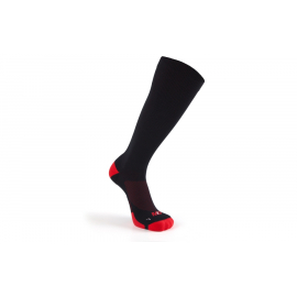 M2O Run Knee High Compression Socks Black/Red / Small