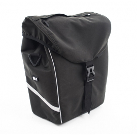 Universal rear pannier with zip pocket in top cover